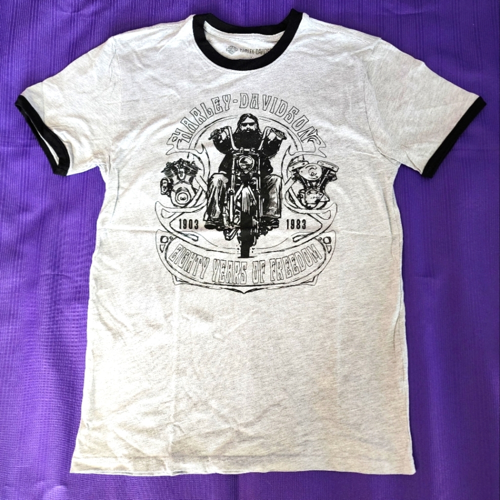 Harley-Davidson Men's Tee Size Medium